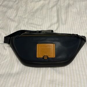 Coach Rivington belt bag - blue & black